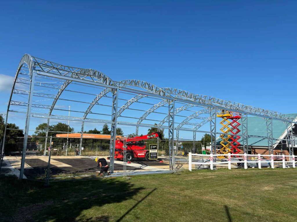 favaretti-smash-padel-whitstable_slide-02 favaretti smash padel whitstable