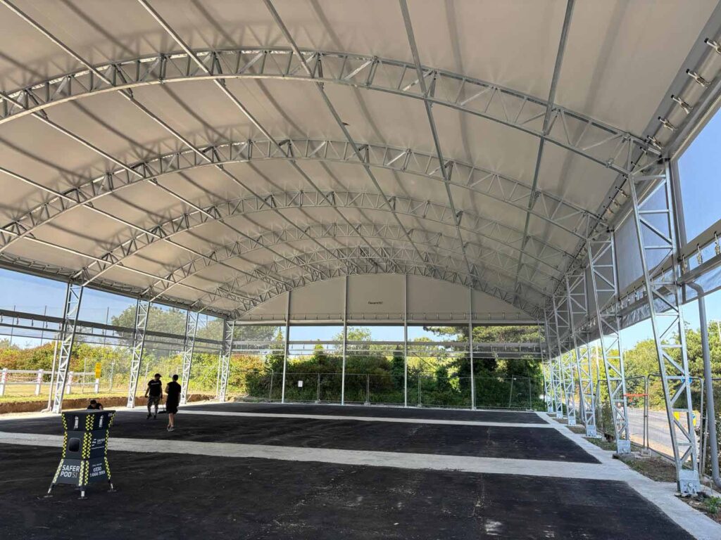 favaretti-smash-padel-whitstable_slide-03 favaretti smash padel whitstable