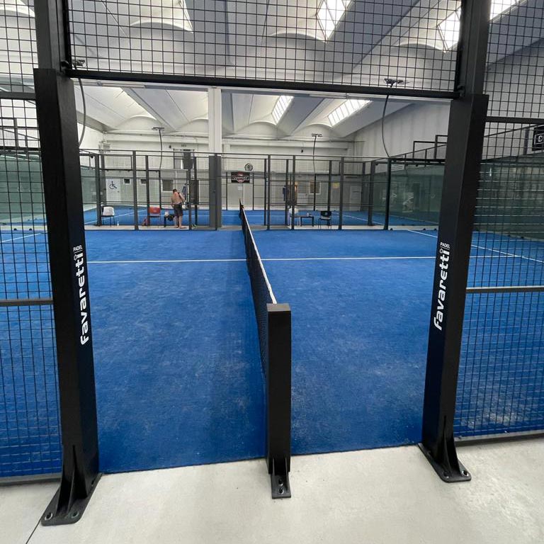 Protezioni perimetrali per campo da padel