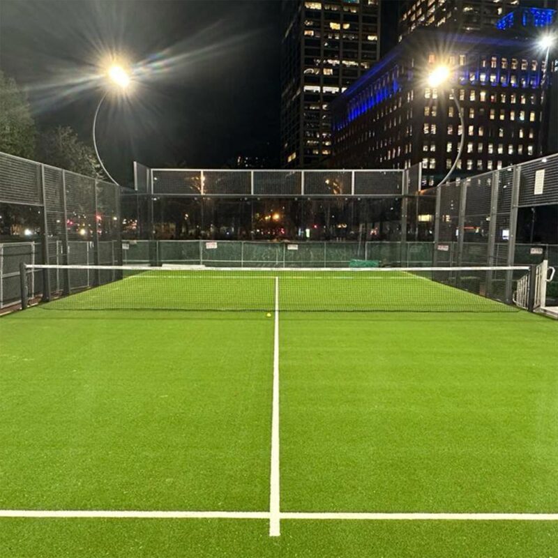 Impianto di illuminazione LED per campo da padel